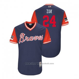 Maglia Baseball Uomo Atlanta Braves Kurt Suzuki 2018 LLWS Players Weekend Zuk Blu