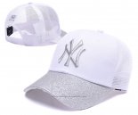 Cappellino New York Yankees Bianco Silver1