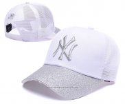 Cappellino New York Yankees Bianco Silver1