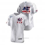 Maglia Baseball Uomo New York Yankees Gerrit Cole 2020 Stars & Stripes 4th of July Bianco